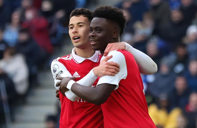 开云-尼斯官宣日刷新队史纪录，志在社区盾名次提升，底气十足，更衣室氛围转暖(筑梦青春志在四方规划启航职引未来)